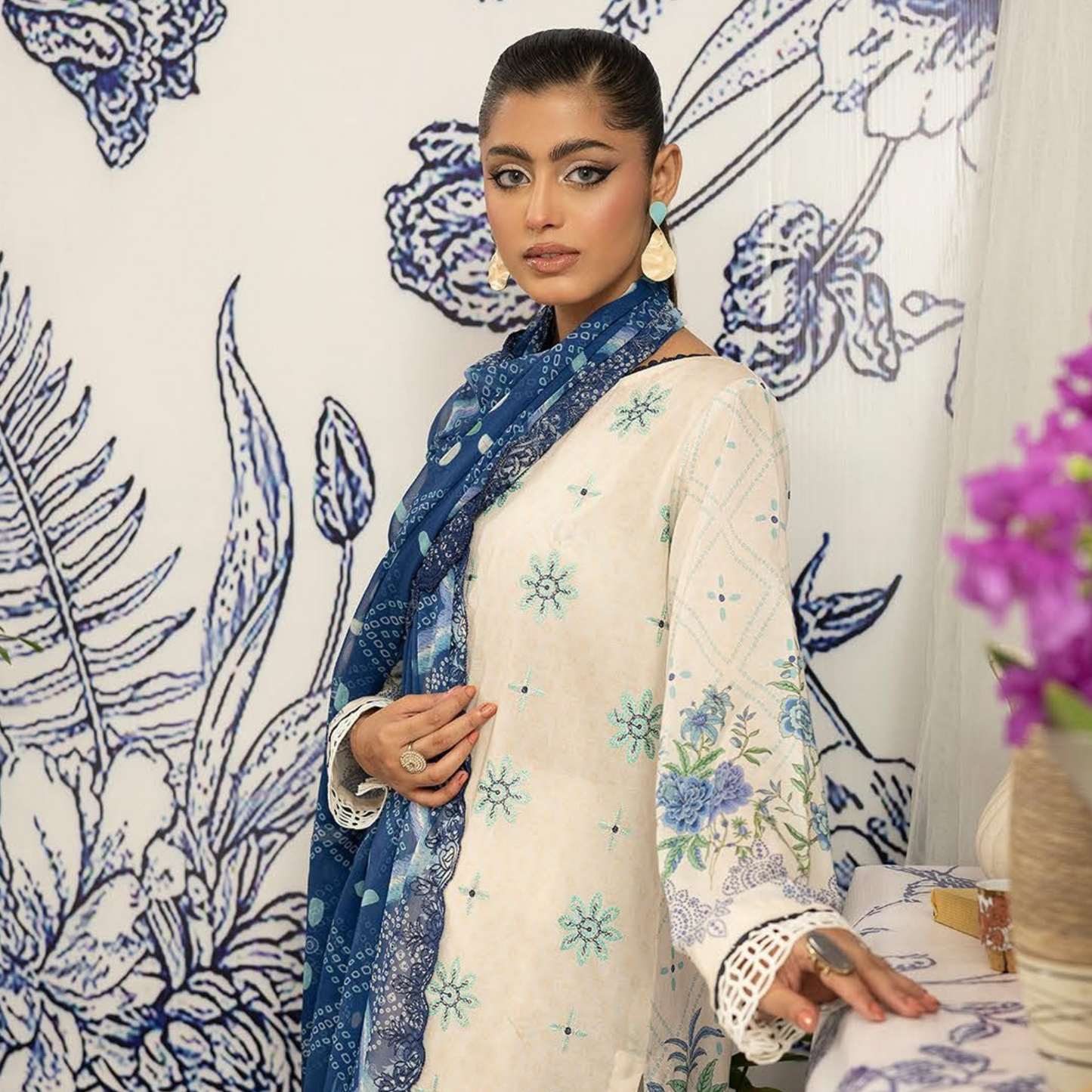 ROSHNAI 3 PC UN-STITCHED (SHIRT TROUSER & DUPATTA)