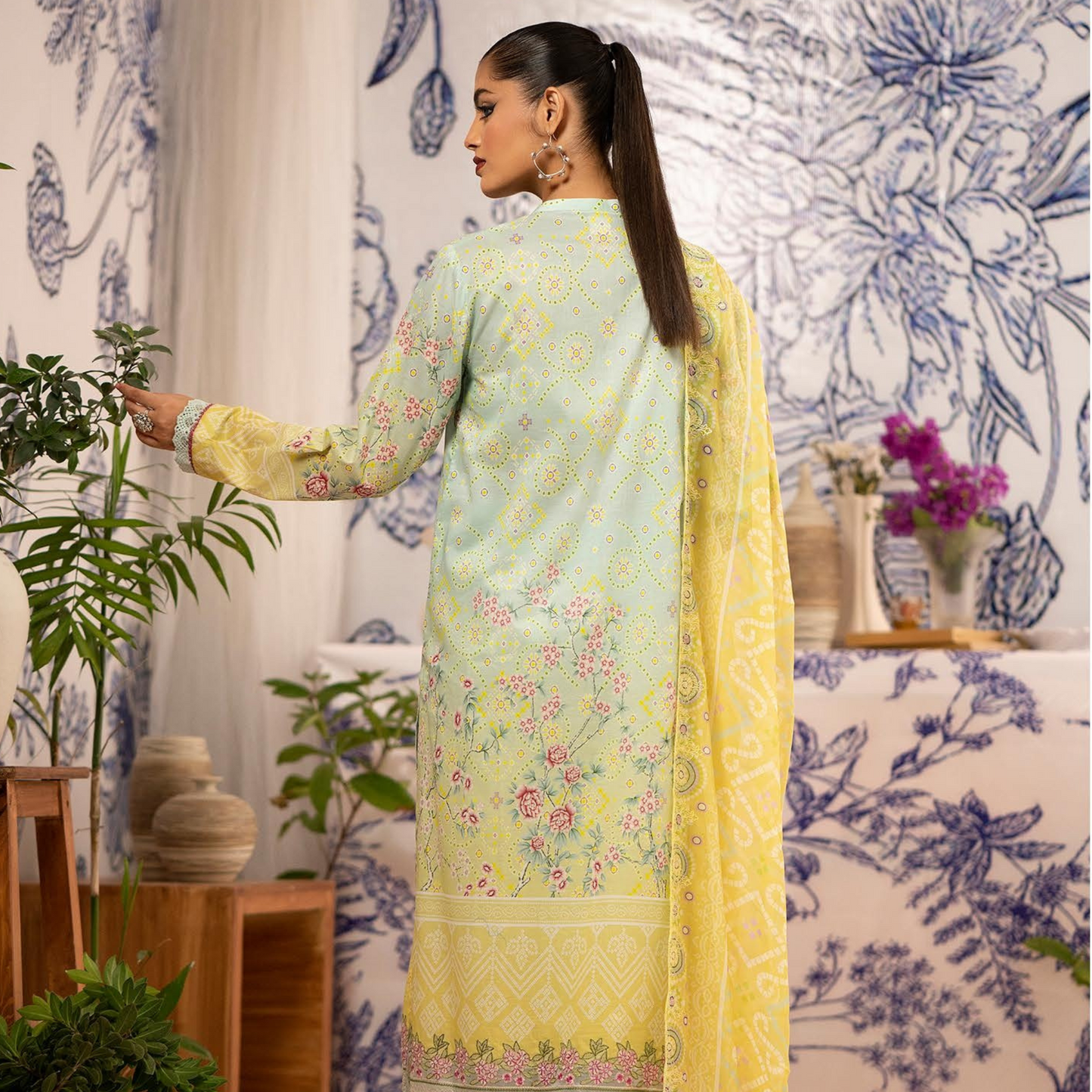 ROSHNAI 3 PC UN-STITCHED (SHIRT TROUSER & DUPATTA)