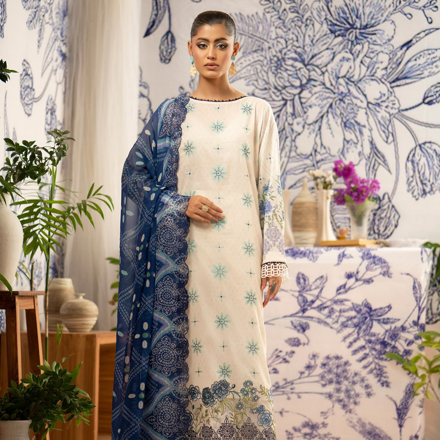 ROSHNAI 3 PC UN-STITCHED (SHIRT TROUSER & DUPATTA)