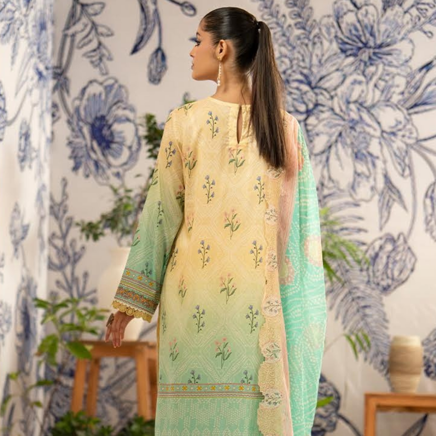 ROSHNAI 3 PC UN-STITCHED (SHIRT TROUSER & DUPATTA)