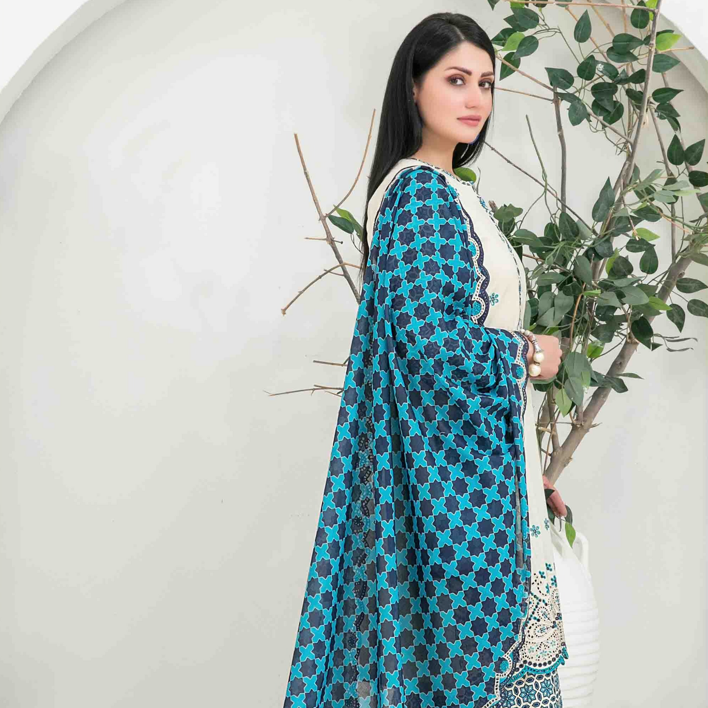 Gulposh Unstitched Collection 3pc